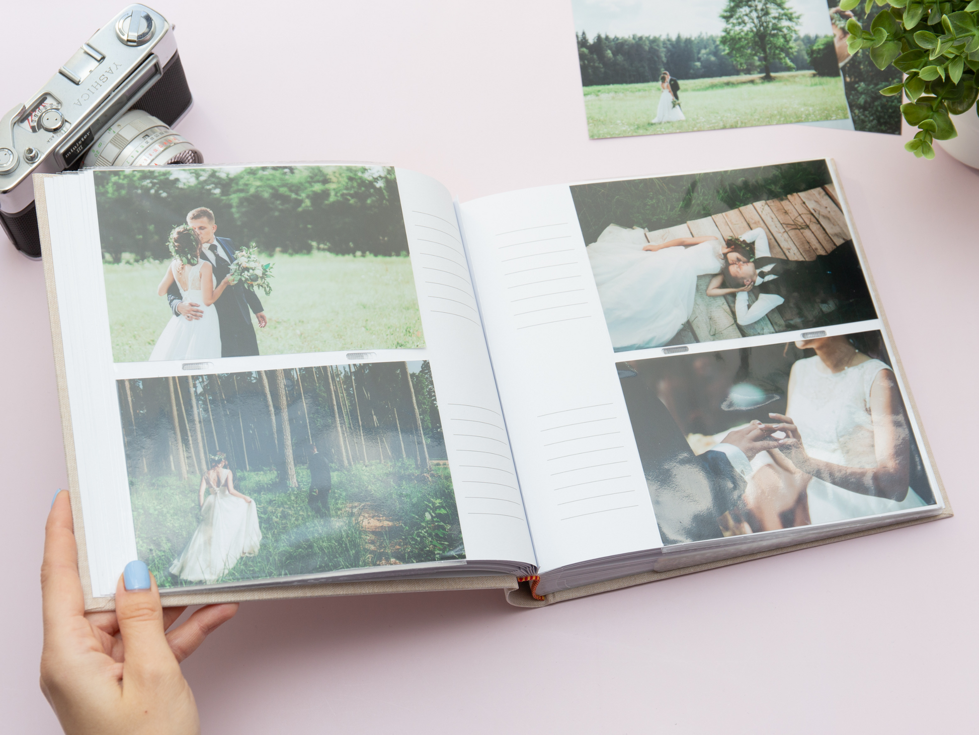 Personalized Linen Photo Album with 200 4x6 in Sleeves
