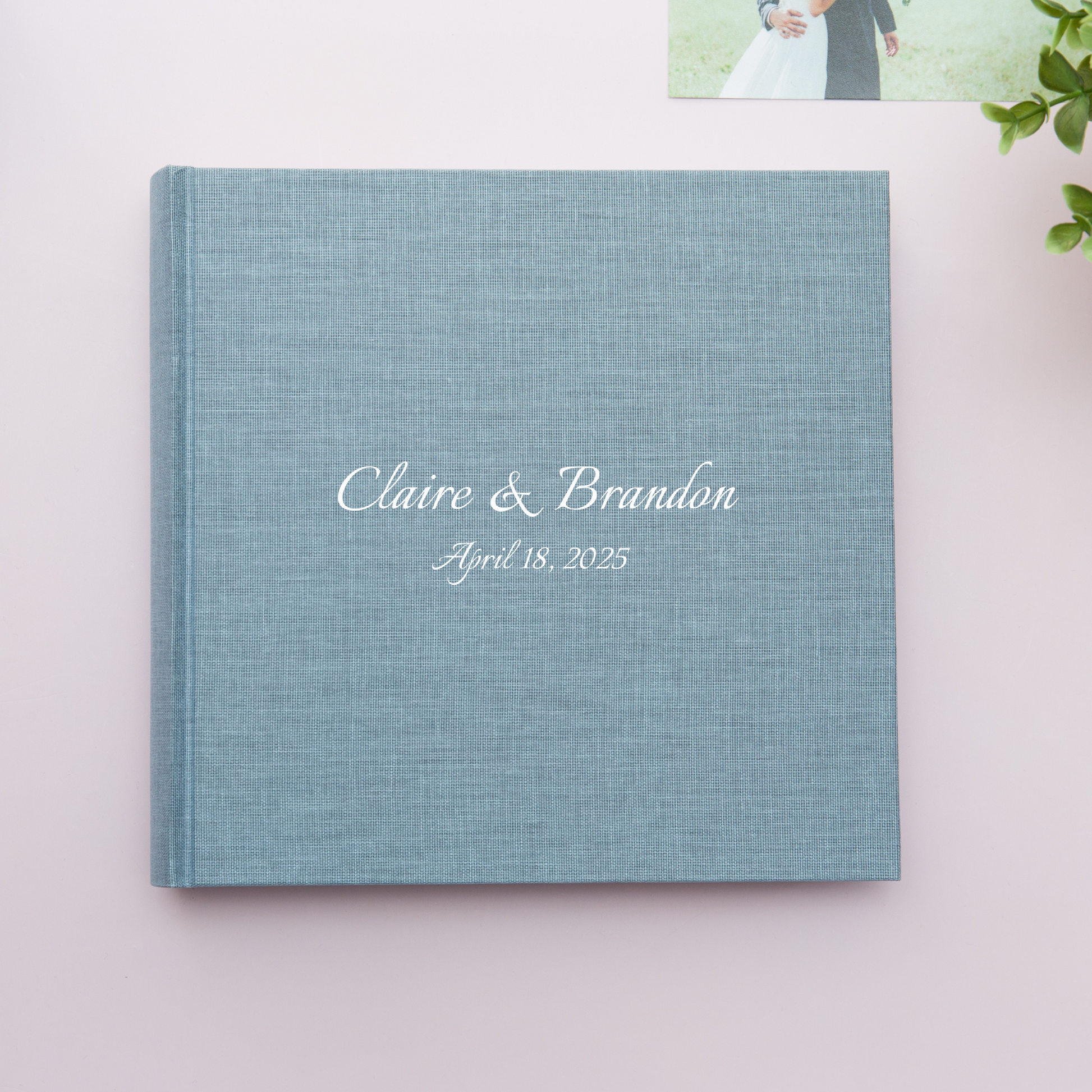 Personalized Linen Photo Album with 200 4x6 in Sleeves